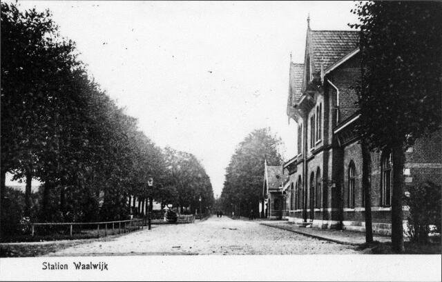 Burg. van der Klokkenlaan — Waalwijk