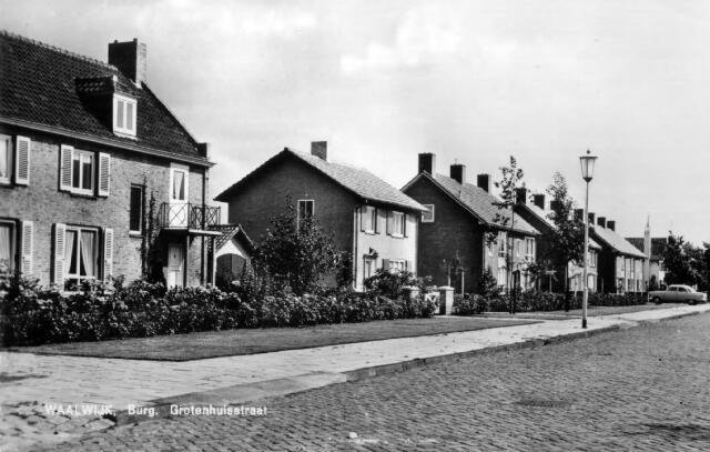 Burg. Grotenhuisstraat — Waalwijk