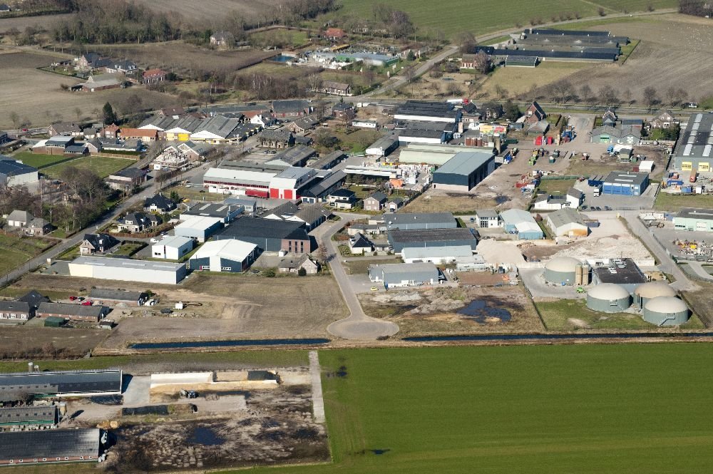 Luchtfoto's — Wanroij