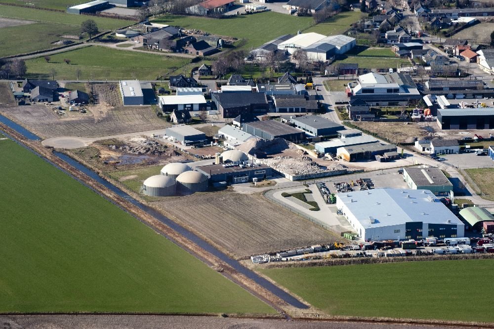 Luchtfoto's — Wanroij