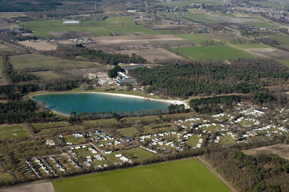 Luchtfoto's — Wanroij