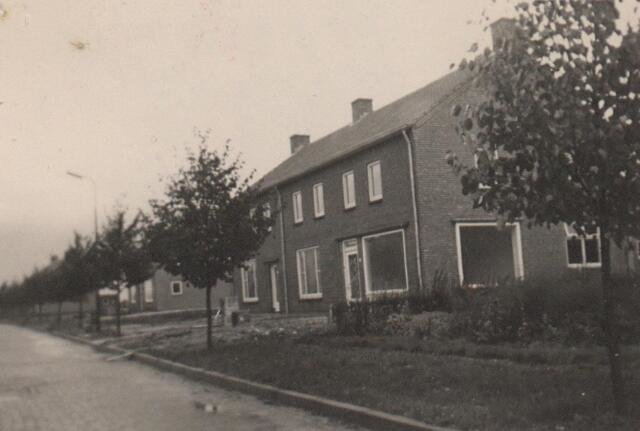 Lindelaan — Wanroij
