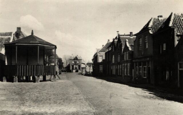Hoogstraat — Woudrichem