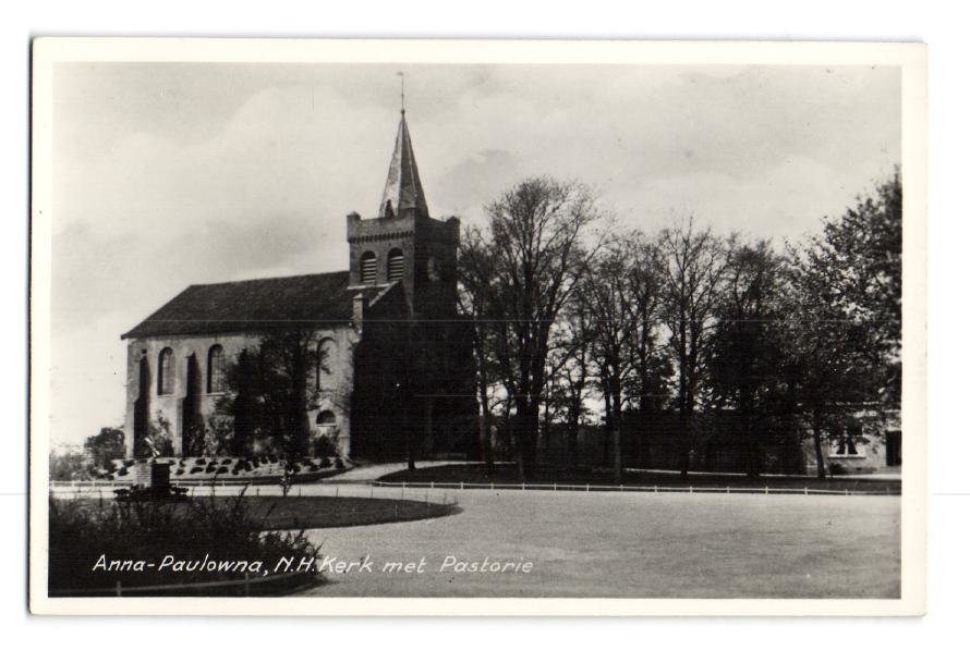 Kerken — Anna Paulowna