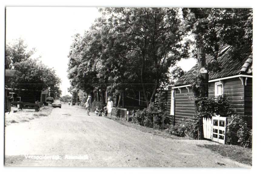 Veenpolderdijk — Assendelft
