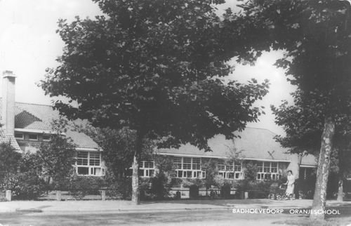 Burgemeester Amersfoordtlaan — Badhoevedorp