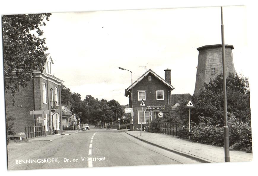Dr. de Vriesstraat — Benningbroek