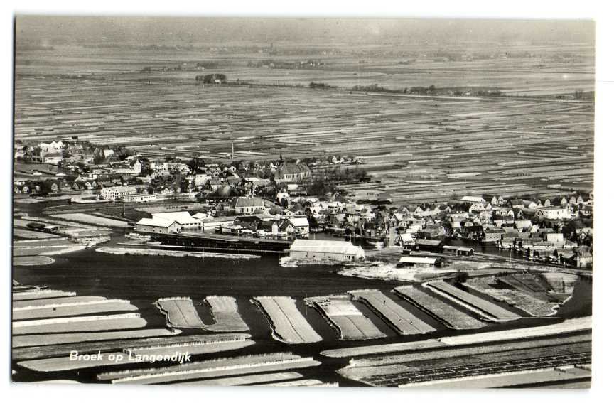 Luchtfoto's — Broek op Langedijk