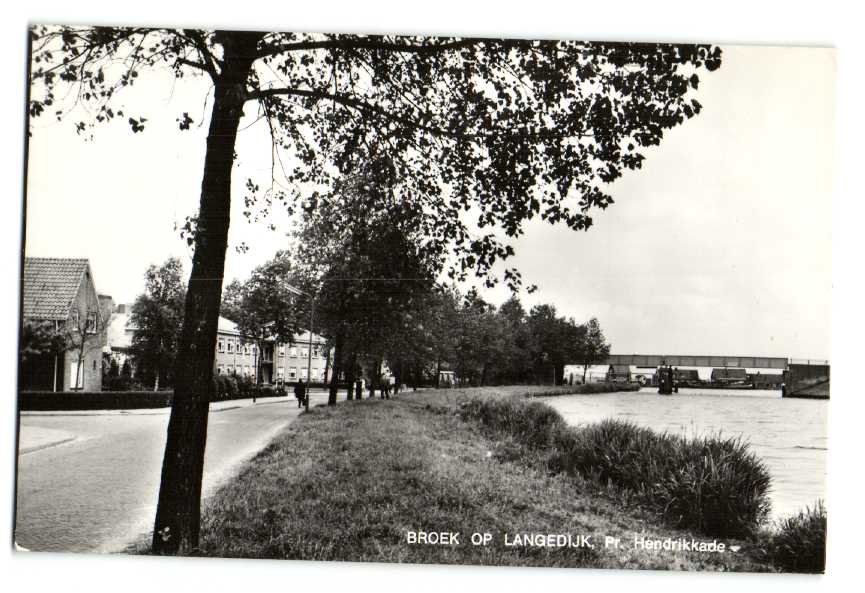Prins Hendrikkade — Broek op Langedijk