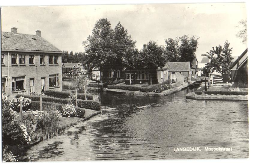 Mosselstraat — Broek op Langedijk