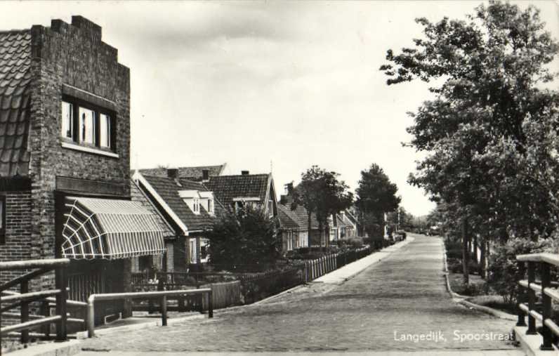 Spoorstraat — Broek op Langedijk