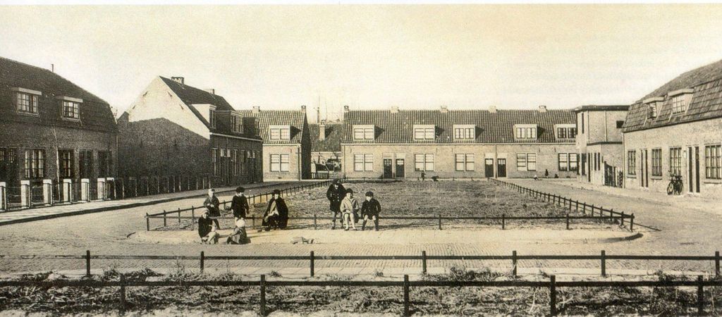 Asterplein — Den Helder