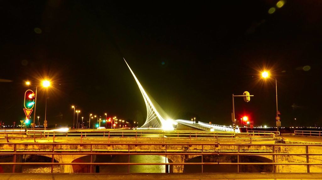 Bruggen — Hoofddorp