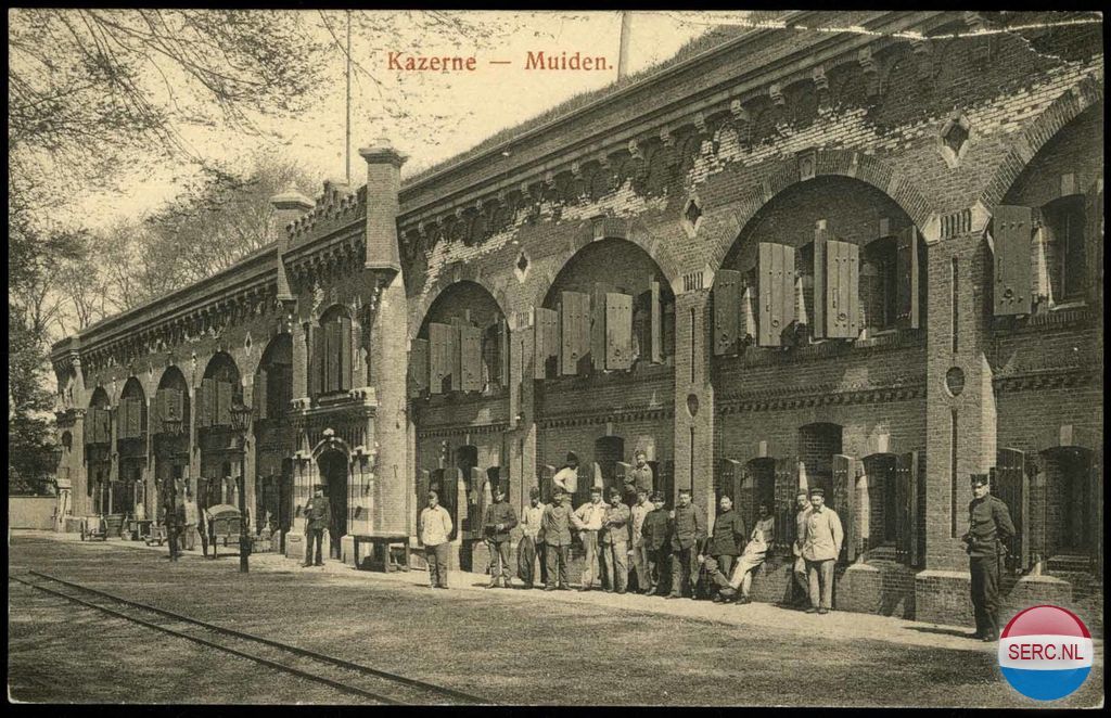 Kazerne — Muiden