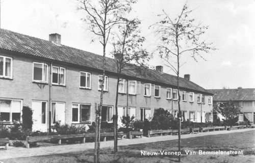 Bemmelenstraat — Nieuw-Vennep