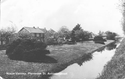 Anthoniusstraat — Nieuw-Vennep