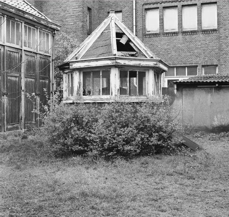 Adriaan Stoopplein — Overveen