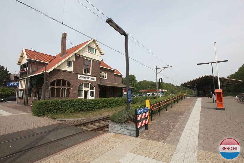 Station — Santpoort