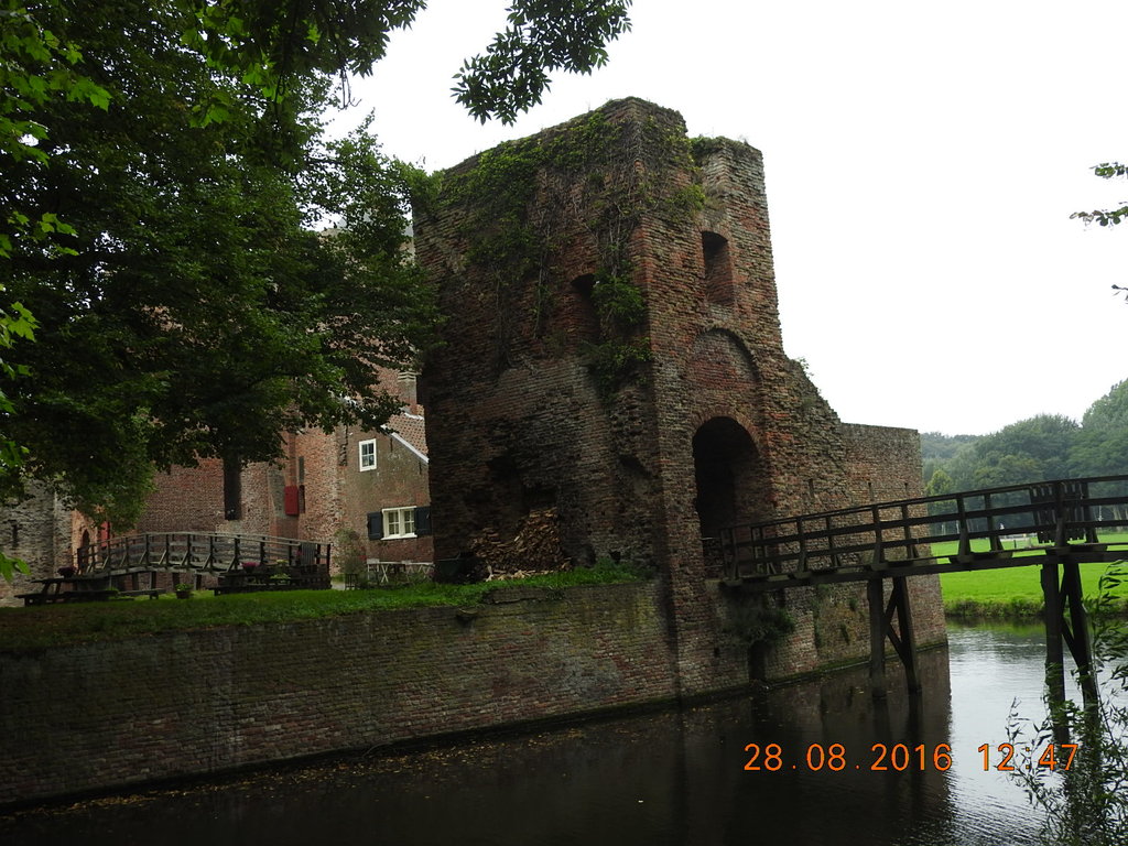 Ruïne van Brederode — Santpoort Zuid