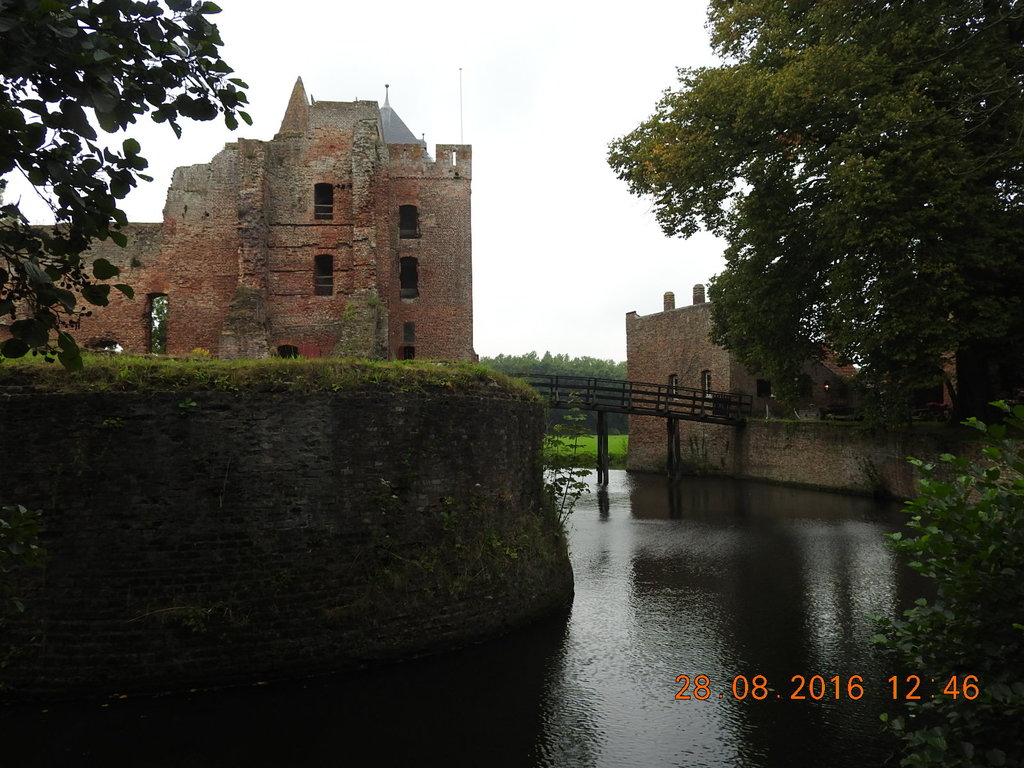 Ruïne van Brederode — Santpoort Zuid