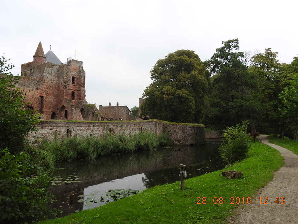 Ruïne van Brederode — Santpoort Zuid