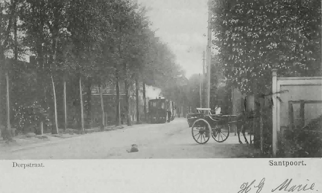 Dorpsstraat — Santpoort