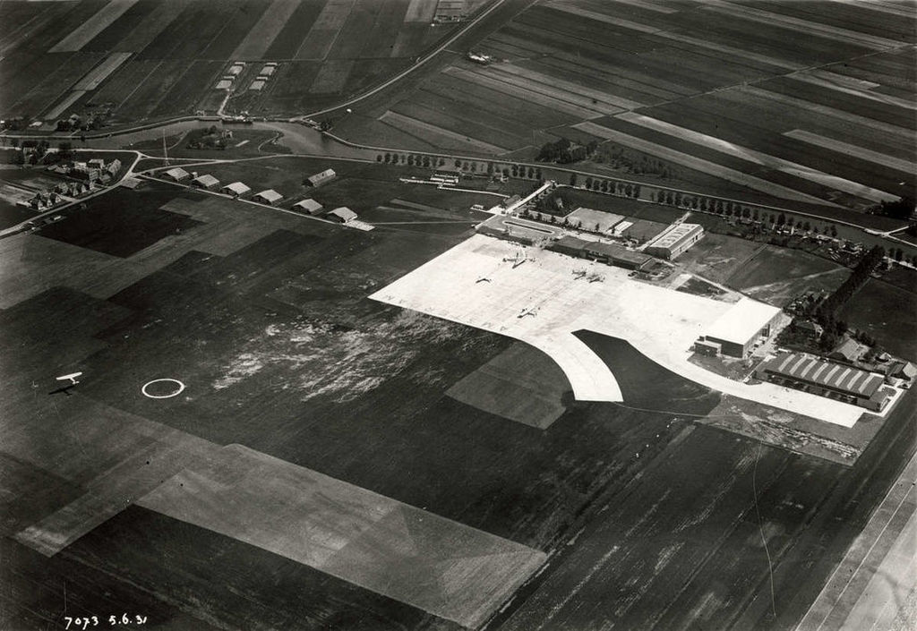 Luchtfoto's — Schiphol