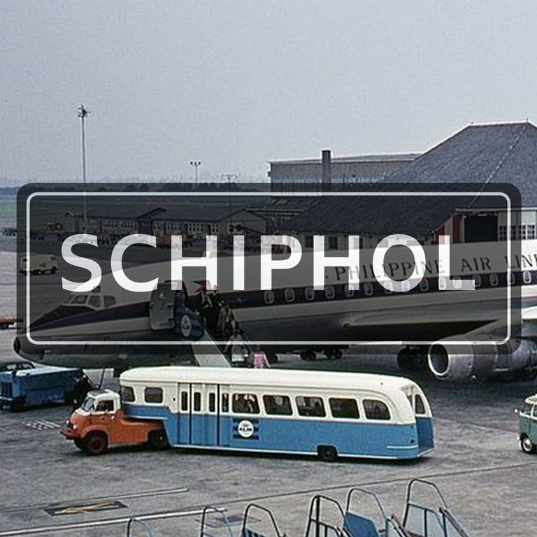 Plaatsnaambord — Schiphol