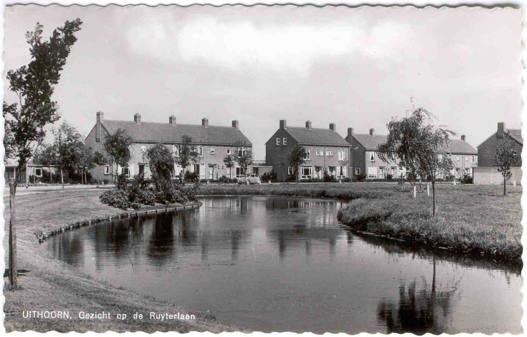 Admiraal de Ruyterlaan — Uithoorn