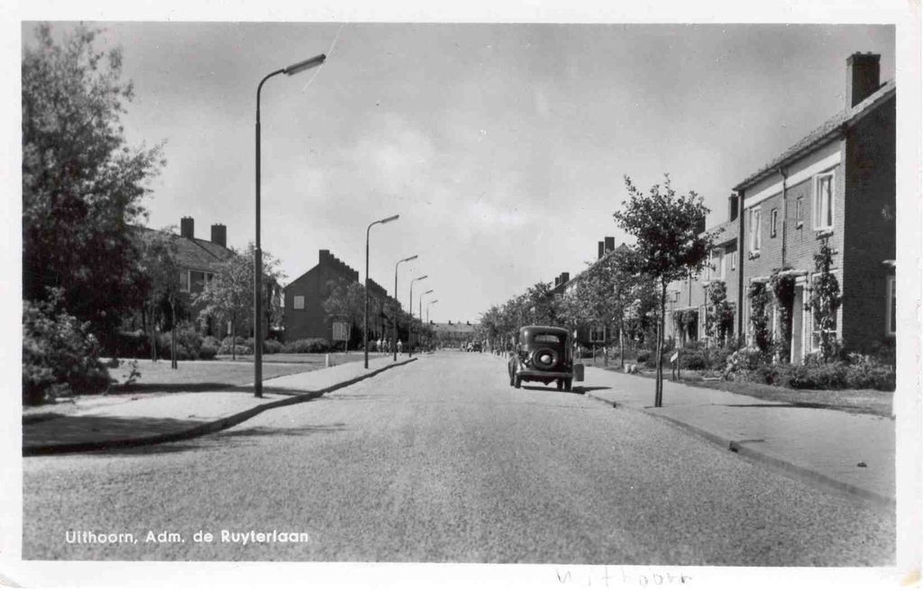 Admiraal de Ruyterlaan — Uithoorn