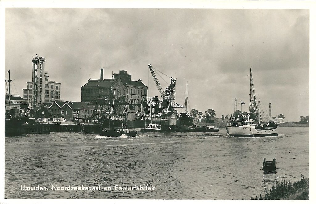 Noordzeekanaal — Velsen Noord