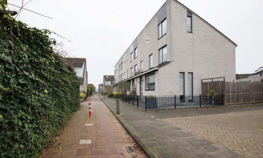 Fien de la Marpad — Zaandam