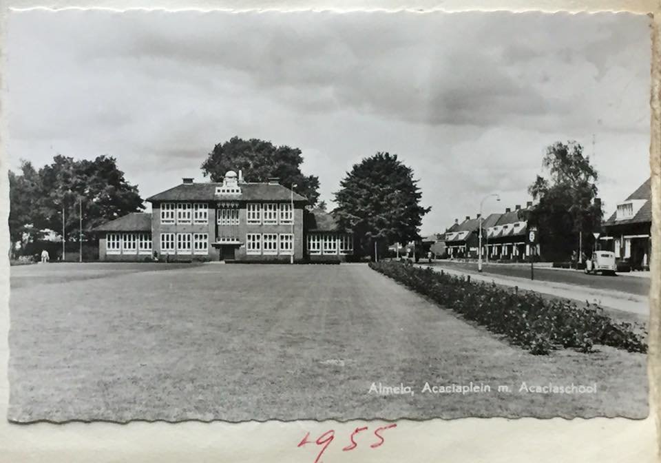 Acaciaplein — Almelo