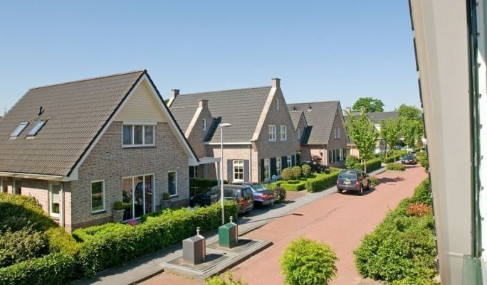 Bloemenwaaier — Almelo