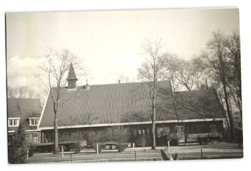 Kerken — Berkum