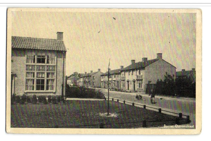 Duivenstraat — Borne