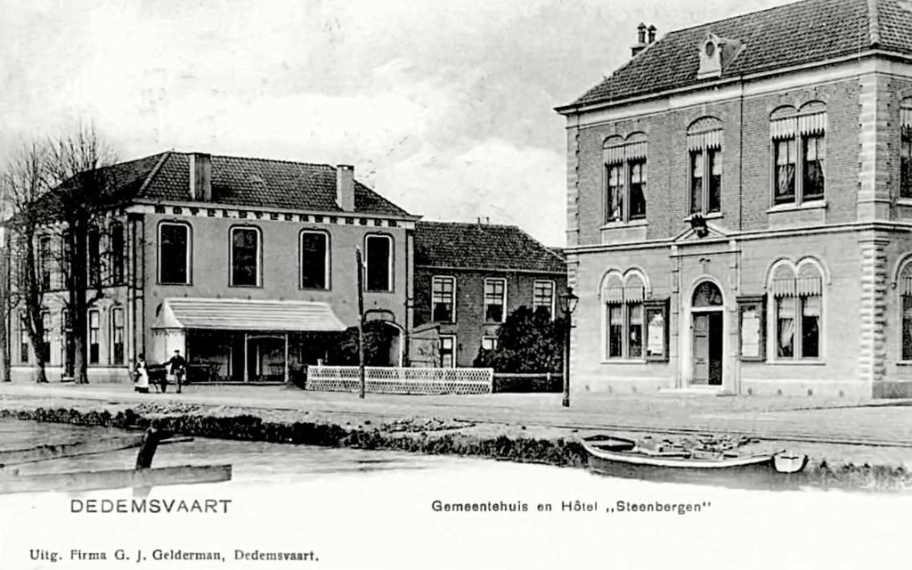 Gemeentehuis — Dedemsvaart