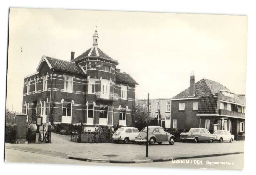 Gemeentehuis — IJsselmuiden
