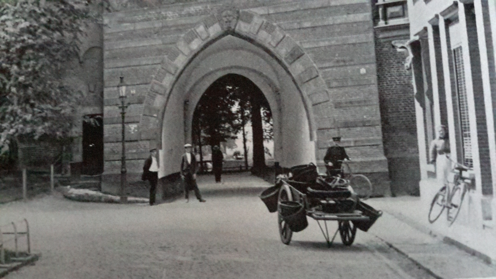 Broederweg. — Kampen