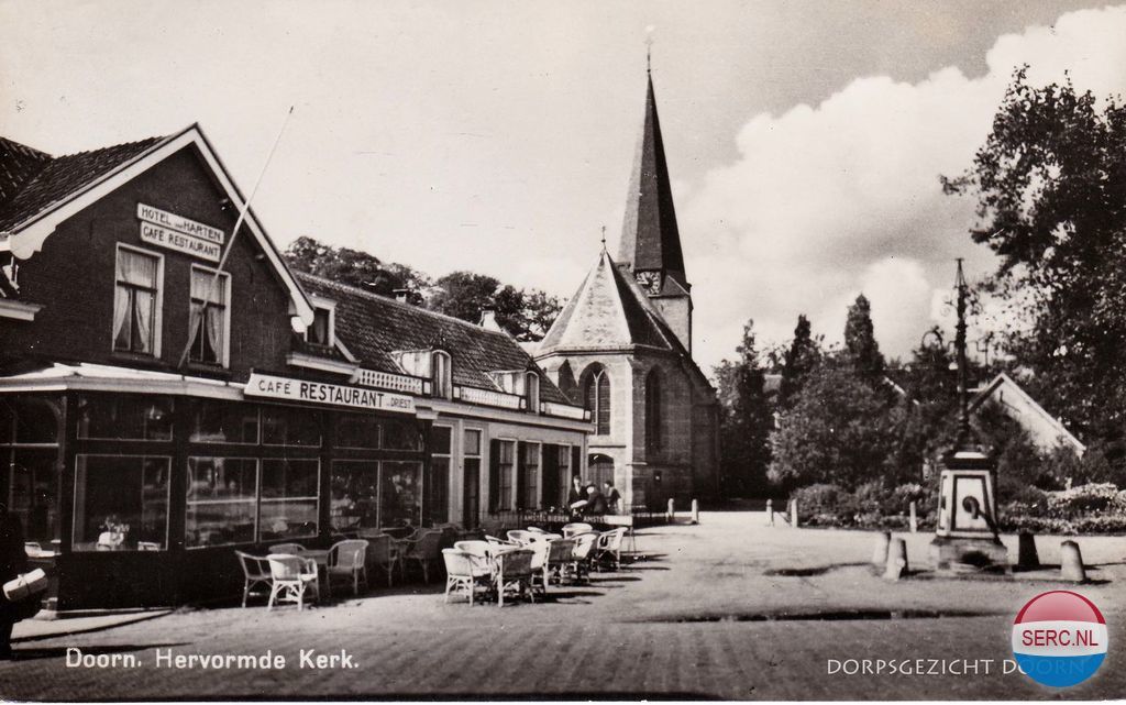 Dorpsplein — Doorn
