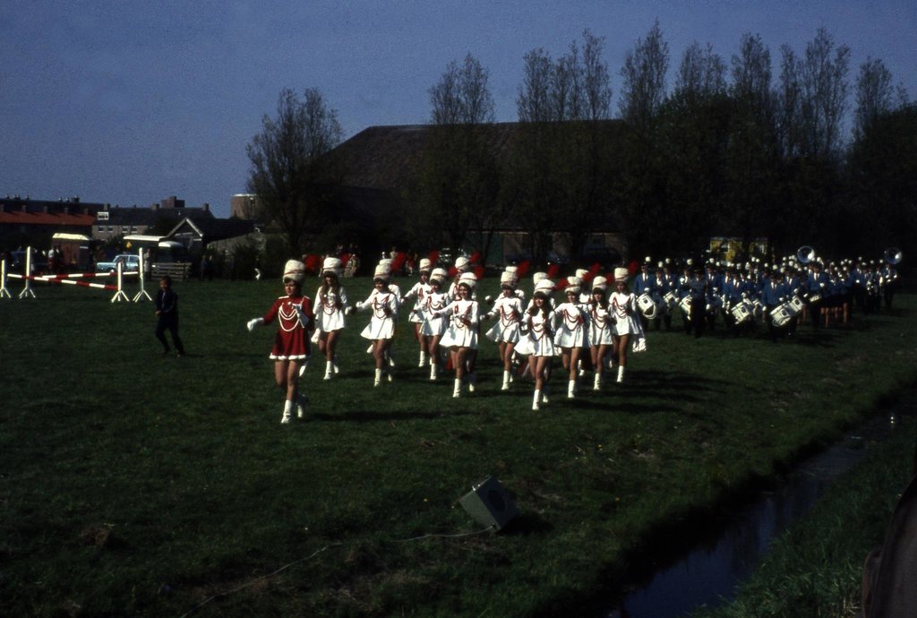 Hoofdweg — Mijdrecht