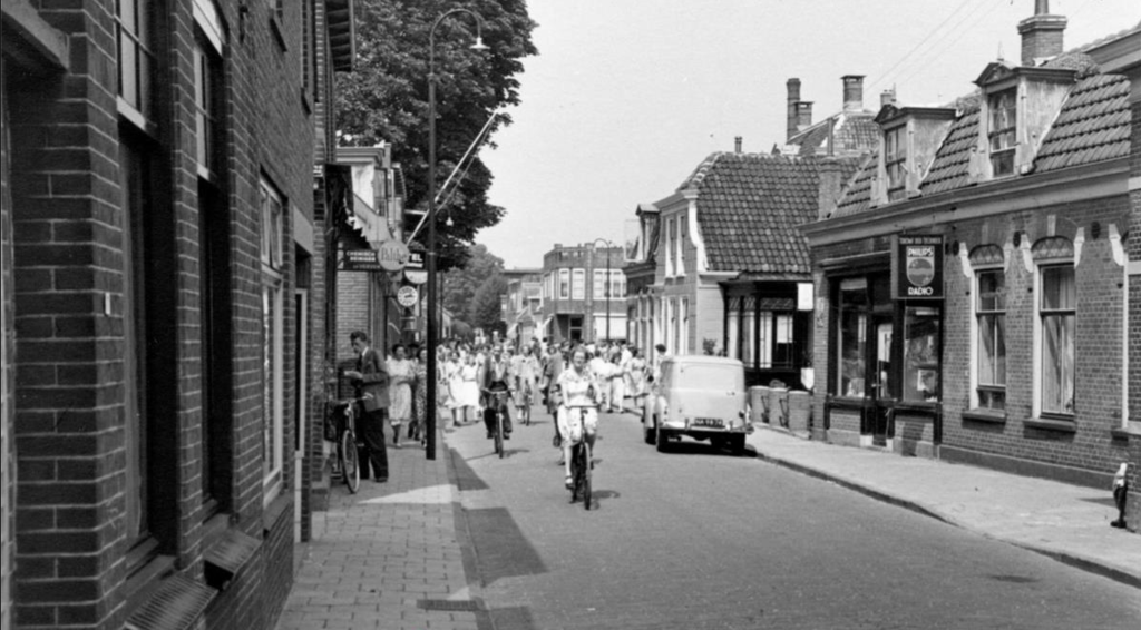 Dorpsstraat — Mijdrecht