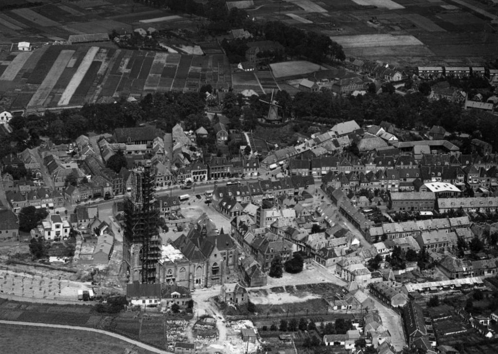 Luchtfoto — Rhenen