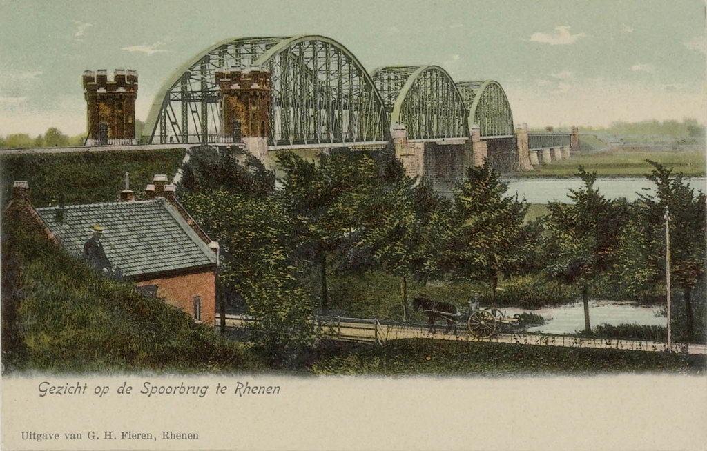 Spoorbrug — Rhenen