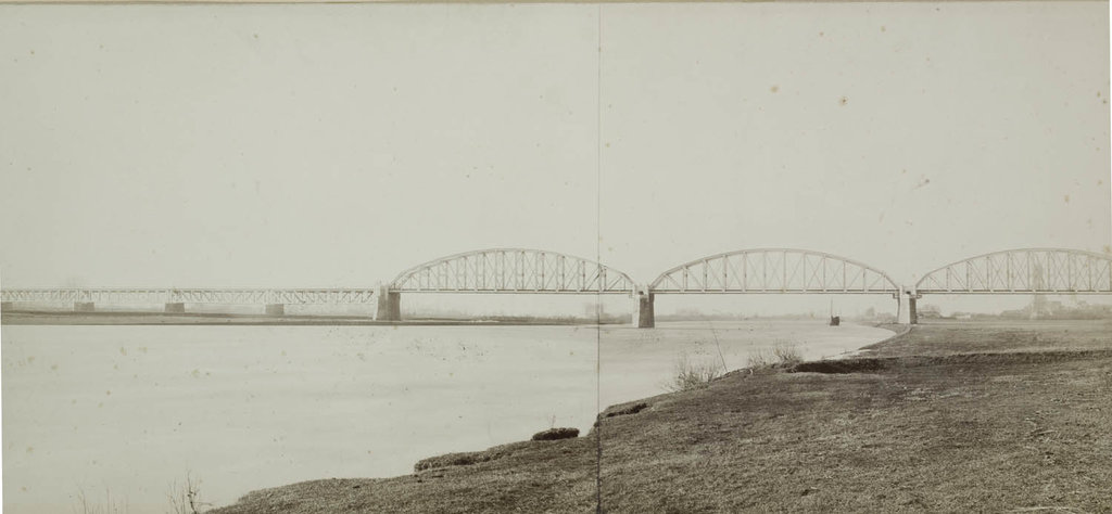 Spoorbrug — Rhenen