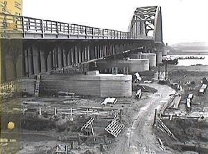 Bruggen — Vianen