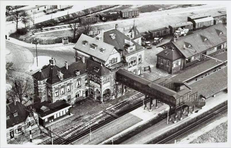 Station Woerden — Woerden