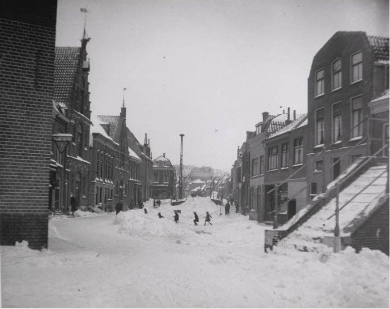 Rijn(straat) — Woerden