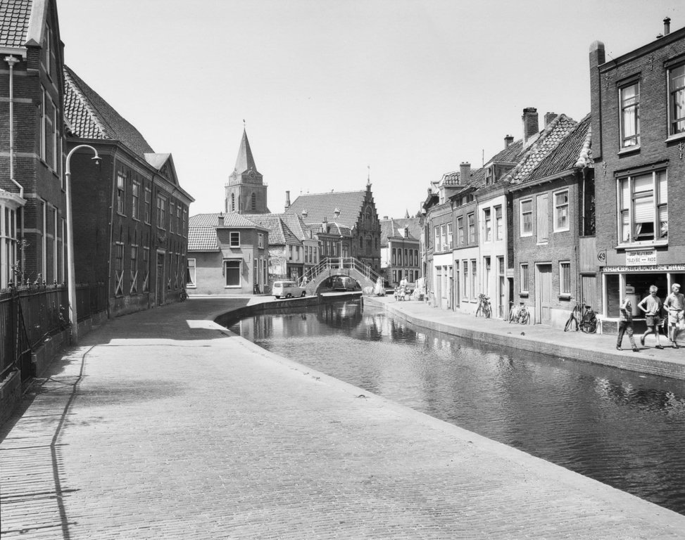 Rijn(straat) — Woerden