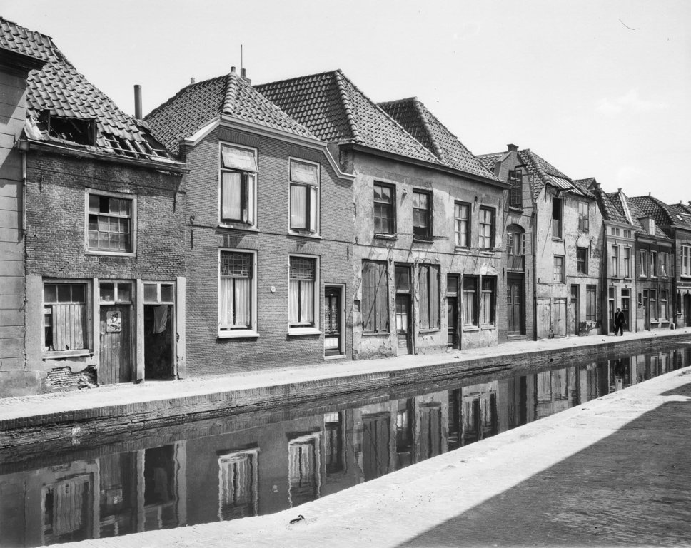 Rijn(straat) — Woerden